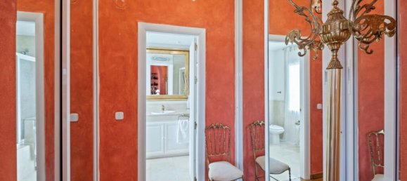 2 bedrooms Villa in Marbella, Spain No. 256433 25