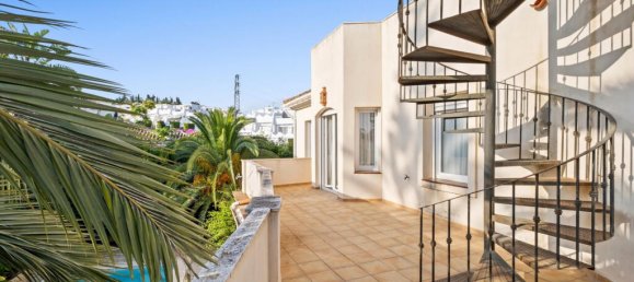 2 bedrooms Villa in Marbella, Spain No. 256433 33