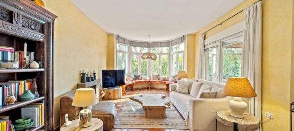 2 bedrooms Villa in Marbella, Spain No. 256433 14