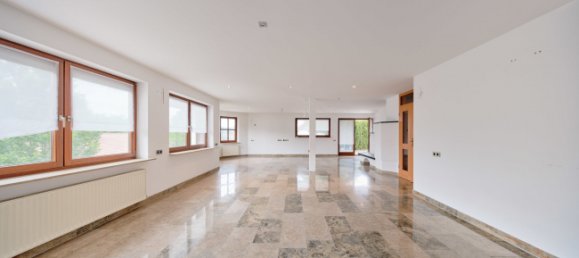 Таунхаус с 4 спальнями в Reutlingen, Германия № 78367 4