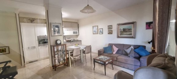 4-salle Maison à Albano Laziale, Italy No. 21358 2