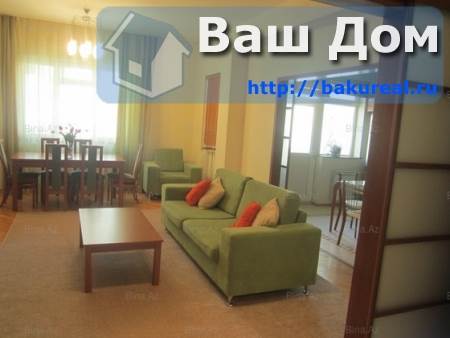 3 bedrooms Apartment in Baku, Azerbaijan No. 821
