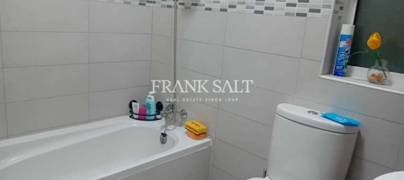 2 bedrooms Apartment in Marsalforn, Malta No. 11513 2