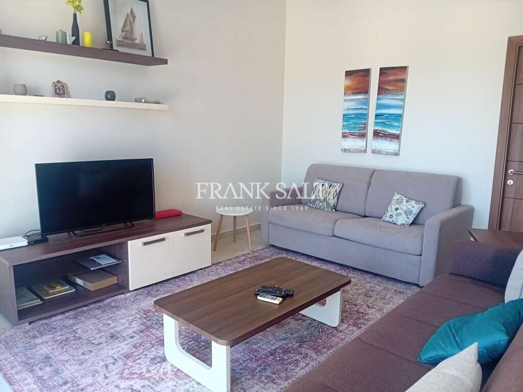 2 bedrooms Apartment in Marsalforn, Malta No. 11513