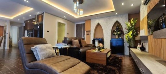 2 bedrooms Condo in Pattaya, Thailand No. 11651 10
