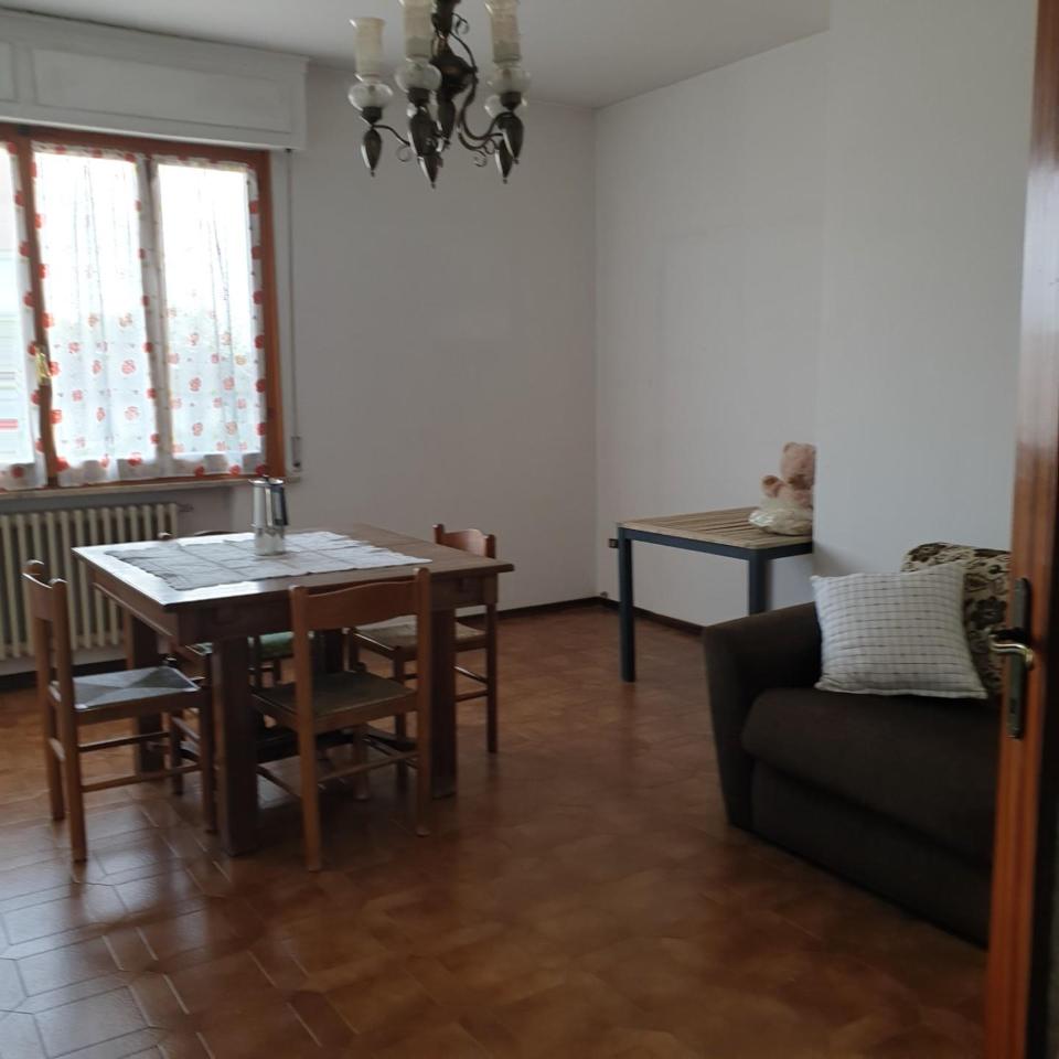 4 rooms Apartment in Santa Croce sull'Arno, Italy No. 165209