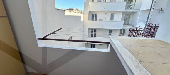 Apartamento de 4 habitaciónes en Capurso, Italy No. 17863 10