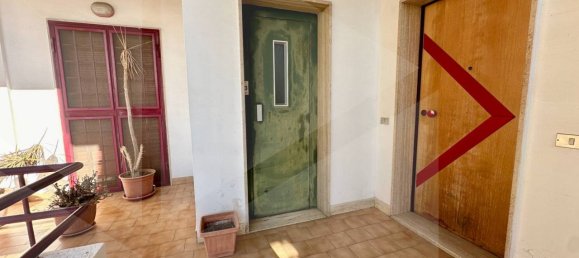 Apartamento de 4 habitaciónes en Capurso, Italy No. 17863 13