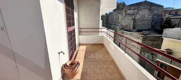 Apartamento de 4 habitaciónes en Capurso, Italy No. 17863 4