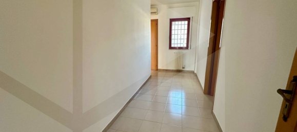 Apartamento de 4 habitaciónes en Capurso, Italy No. 17863 12