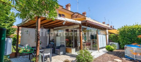 2 Schlafzimmer Villa in San Giovanni in Persiceto, Italy, Nr. 349714 7