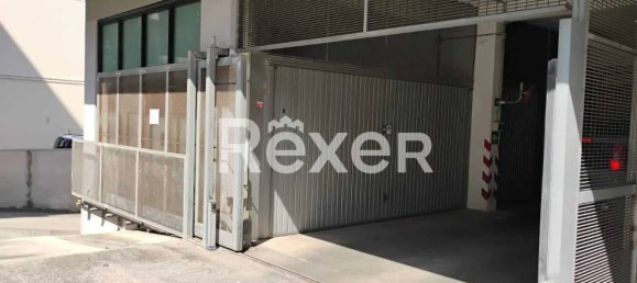 Garaje en Rome, Italy 26 m² No. 331963 5