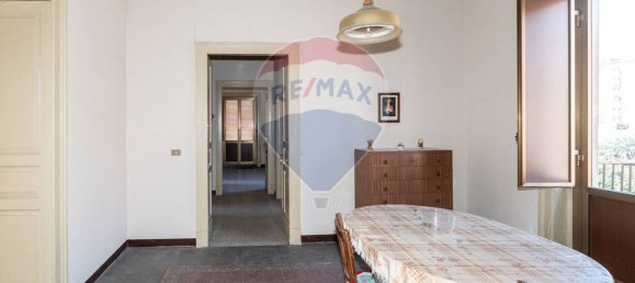 4 Schlafzimmer Haus in Catania, Italy, Nr. 237934 6