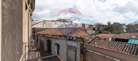 4 Schlafzimmer Haus in Catania, Italy, Nr. 237934 37