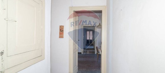4 Schlafzimmer Haus in Catania, Italy, Nr. 237934 5
