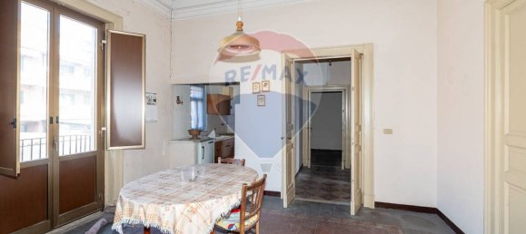 4 Schlafzimmer Haus in Catania, Italy, Nr. 237934 7