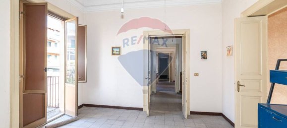 4 Schlafzimmer Haus in Catania, Italy, Nr. 237934 15