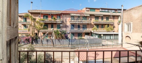 4 Schlafzimmer Haus in Catania, Italy, Nr. 237934 23