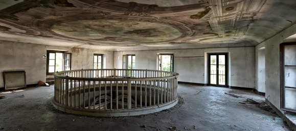 25 rooms Villa in Pisa, Italy No. 130217 4