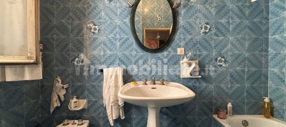 Apartamento T3 em Bologna, Italy N.º 304657 10