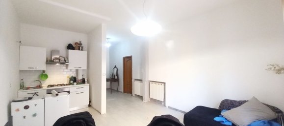 2 rooms Apartment in Rome, Italy No. 191143 12