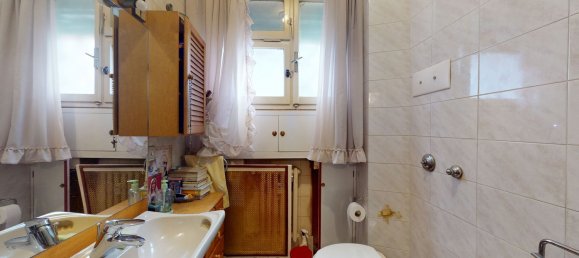 4-Zimmer Wohnung in Bologna, Italy, Nr. 25160 32