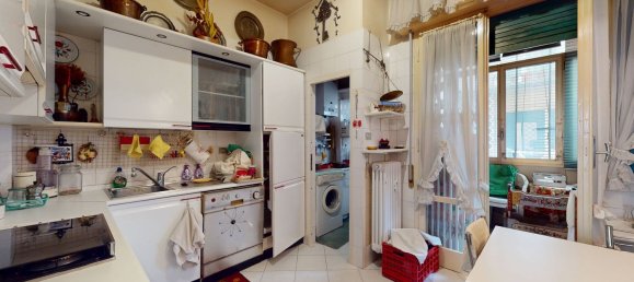 4-Zimmer Wohnung in Bologna, Italy, Nr. 25160 56