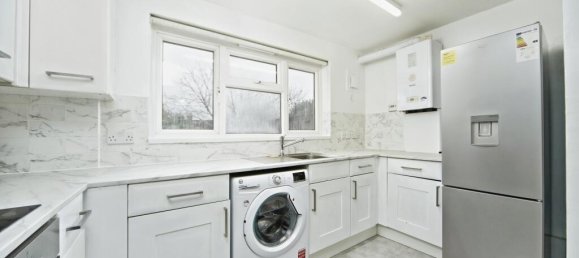 1 bedroom Apartment in London, United Kingdom No. 11624 11