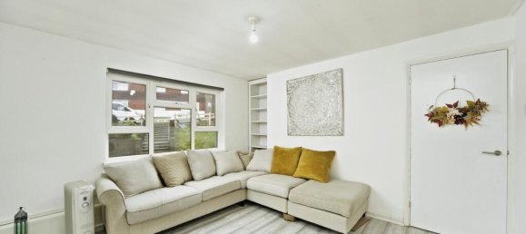 1 bedroom Apartment in London, United Kingdom No. 11624 2