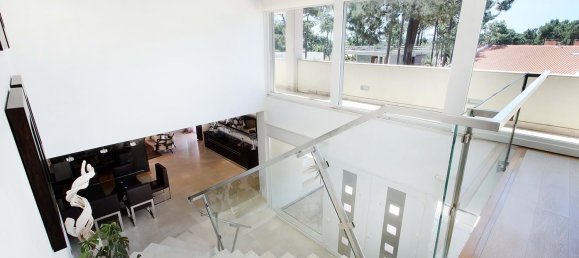 Villa T4 em Almada, Portugal N.º 122168 9