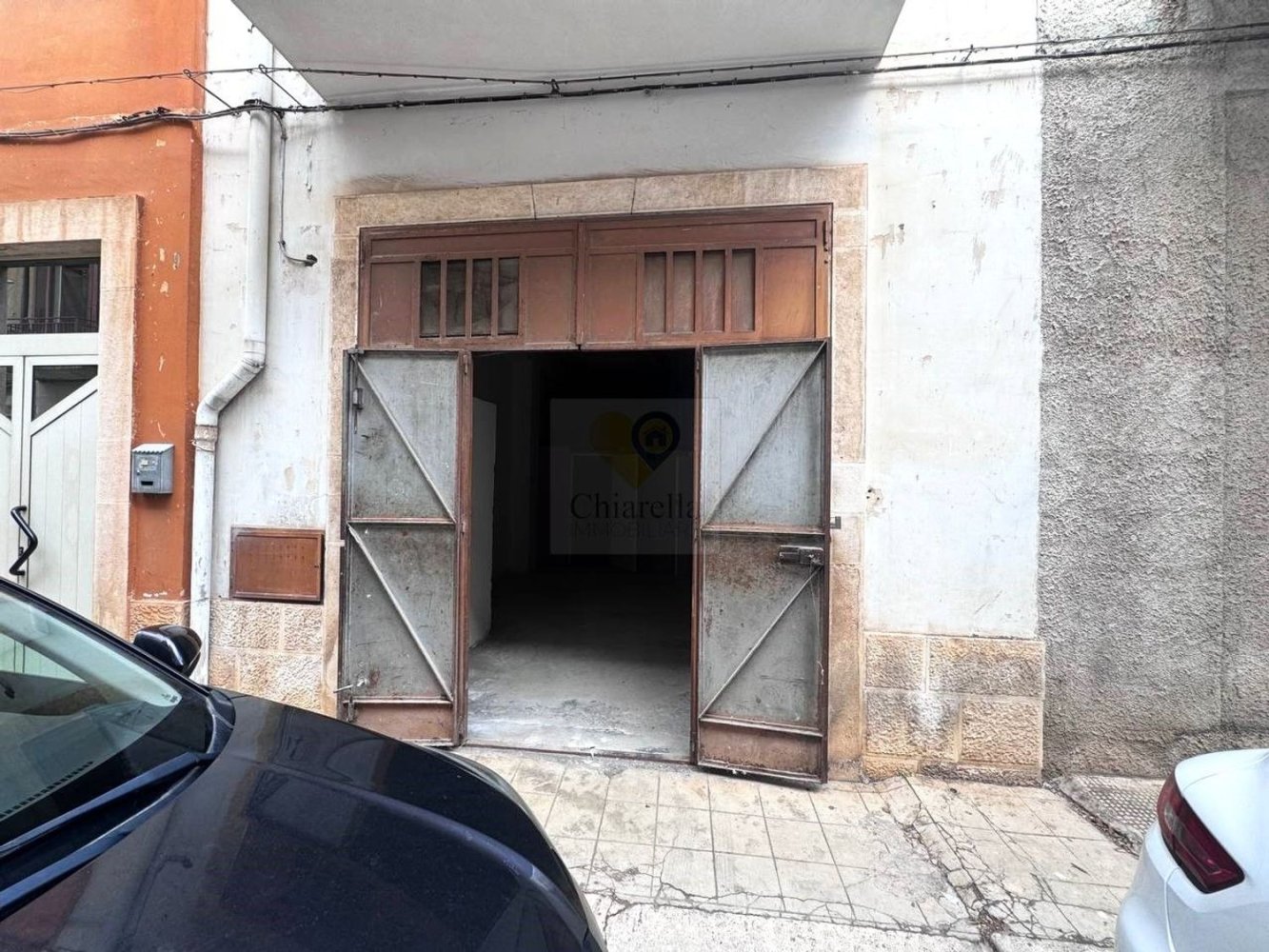 Garage à Conversano, Italy 43m² No. 134457