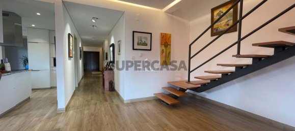 Замки и поместья с 4 спальнями в Эштремош, Португалия № 154202 2