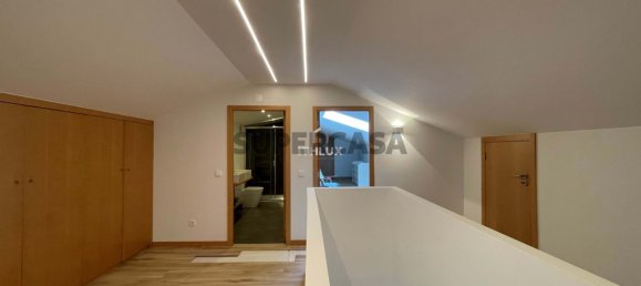 Замки и поместья с 4 спальнями в Эштремош, Португалия № 154202 31