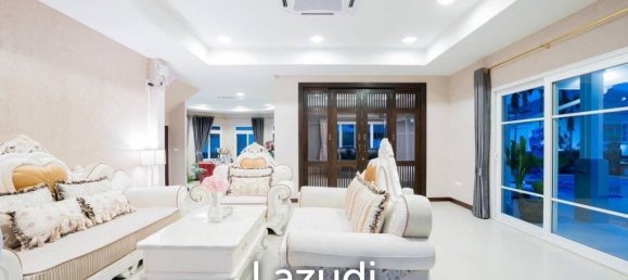 5 Schlafzimmer Villa in Pattaya, Thailand, Nr. 13620 2