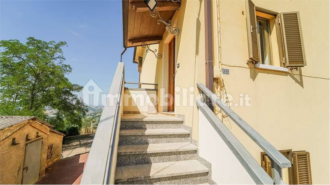 2 Schlafzimmer Haus in Urbino, Italy, Nr. 271008