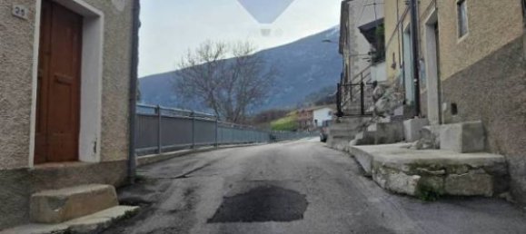 3 bedrooms Apartment in Palena, Italy No. 289183 6