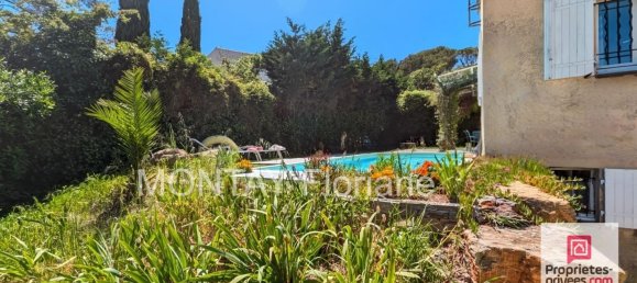 4 bedrooms House in Saint-Raphael, France No. 321113 3