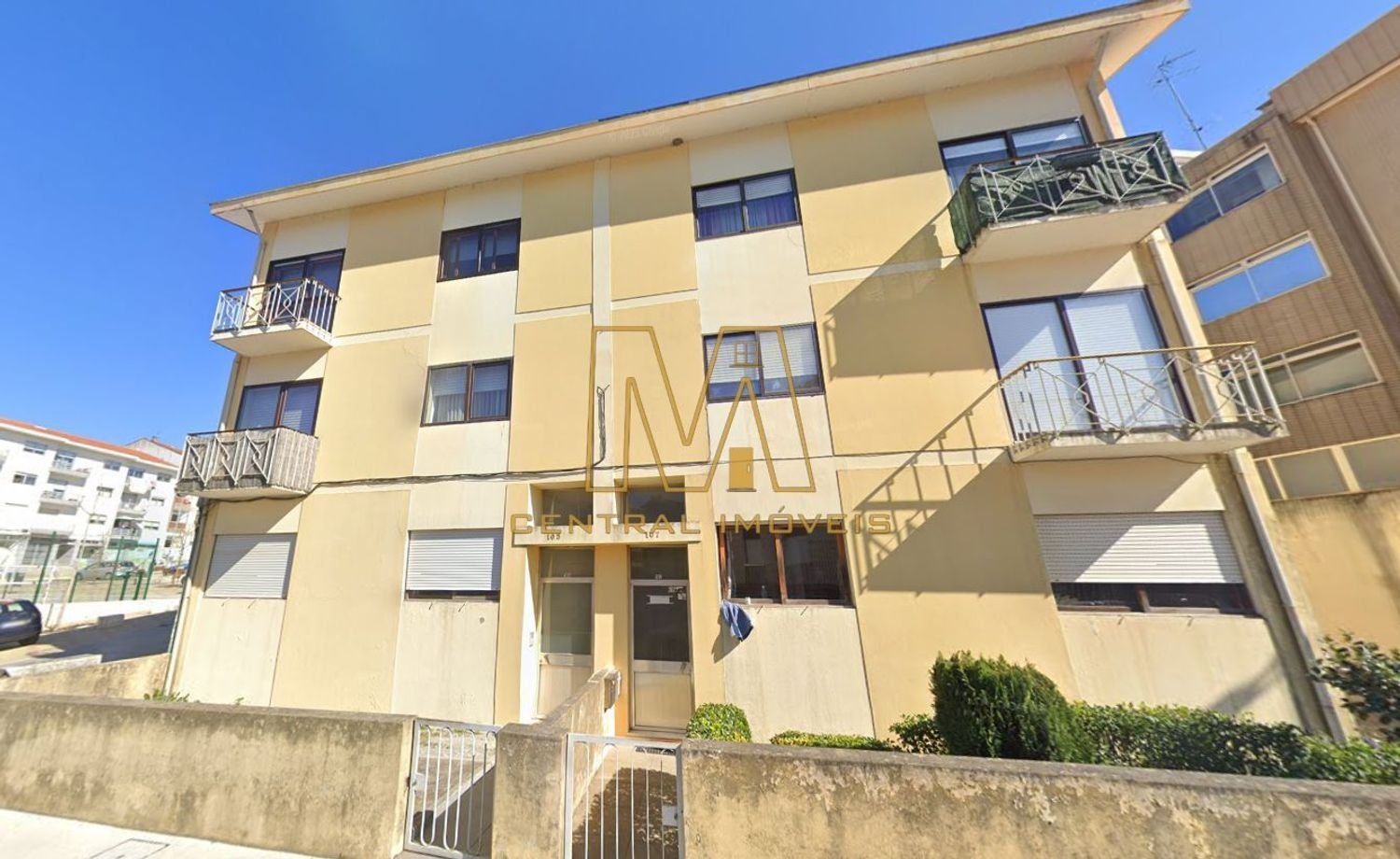 2 bedrooms Apartment in Ermesinde, Portugal No. 306027