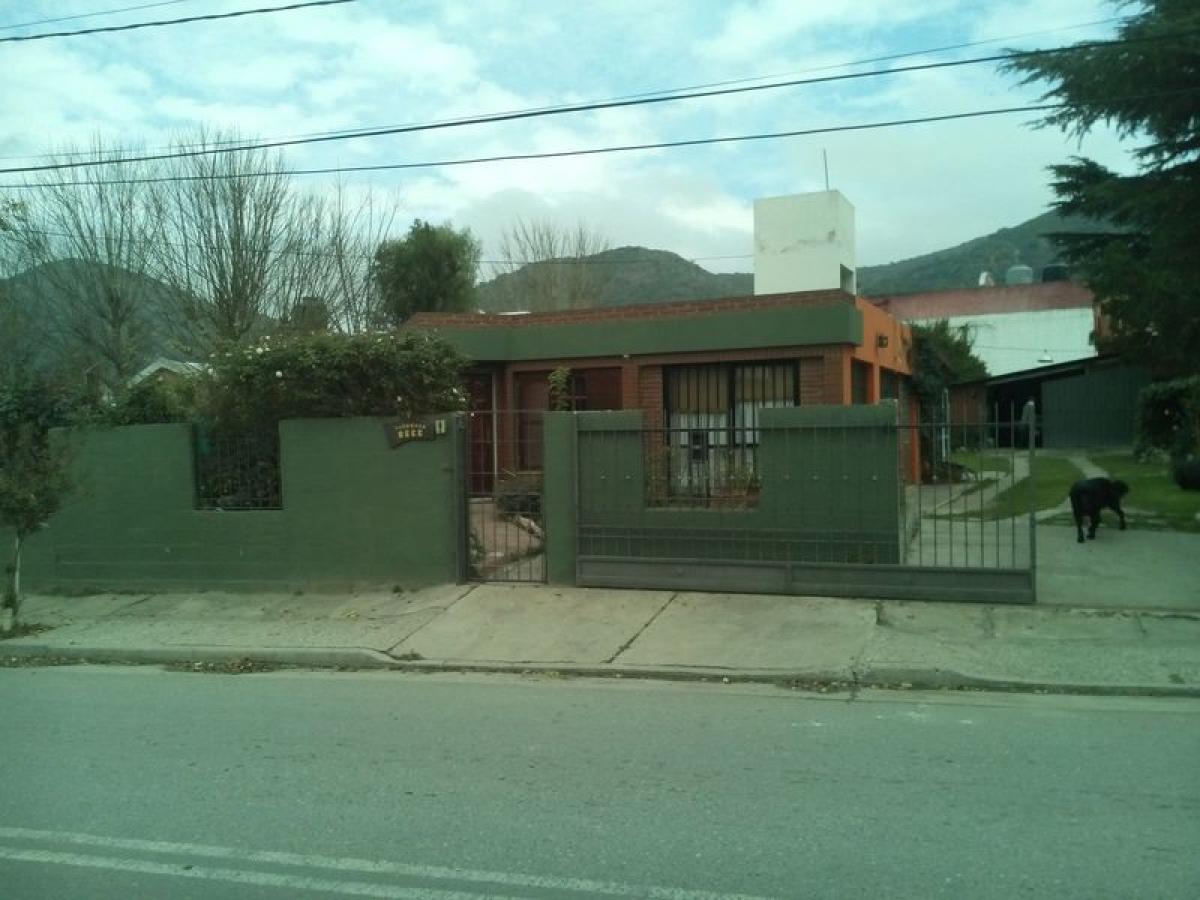 3 bedrooms House in Cordoba, Argentina No. 60216