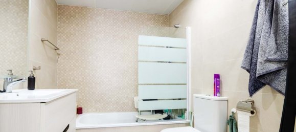 3 bedrooms Apartment in Marbella, Spain No. 70591 10