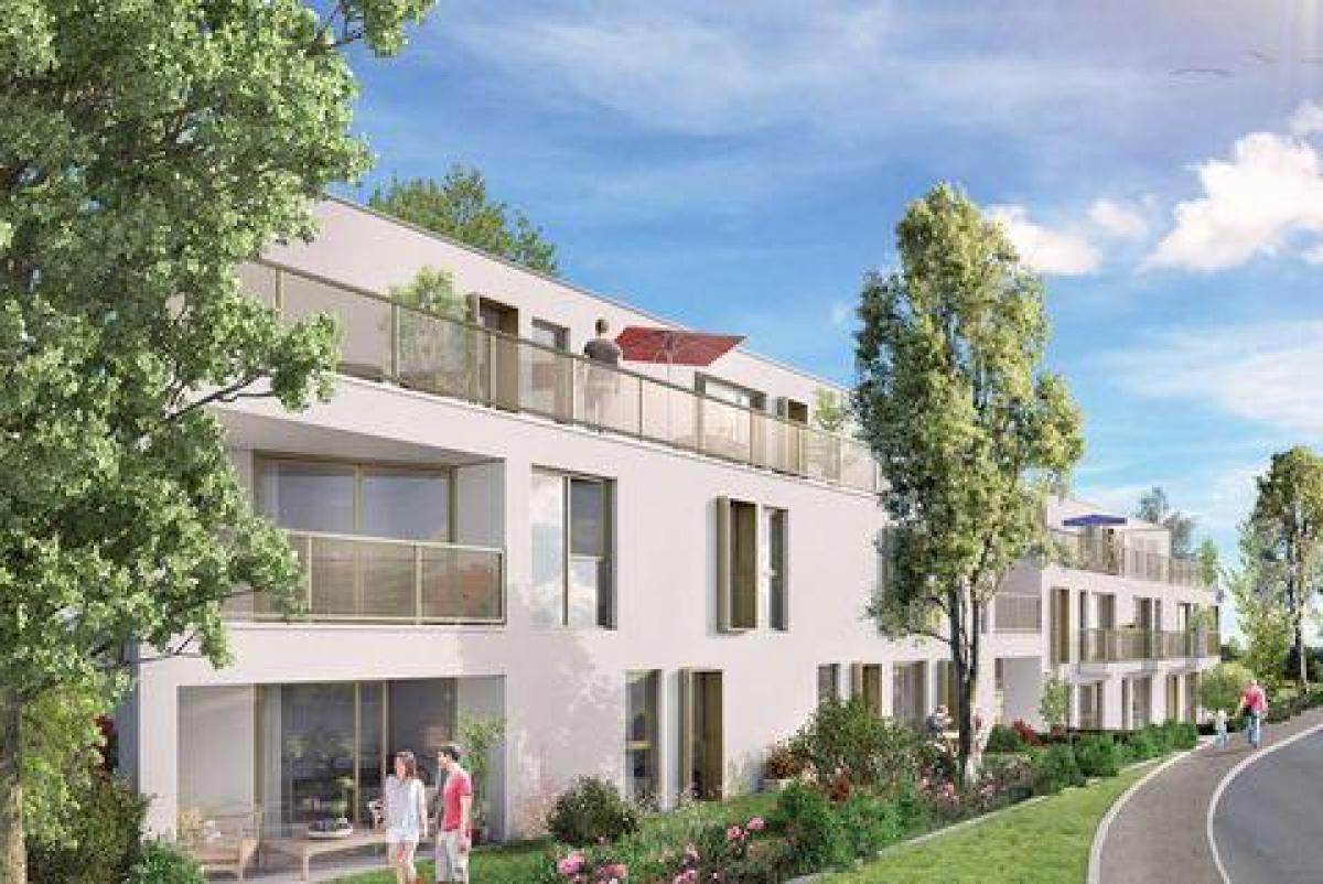 3 bedrooms Condo in Montgermont, France No. 5007