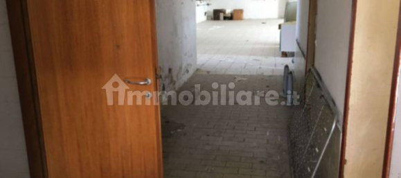 5-Zimmer Lagerhaus in Canneto sull'Oglio, Italy, Nr. 380579 7