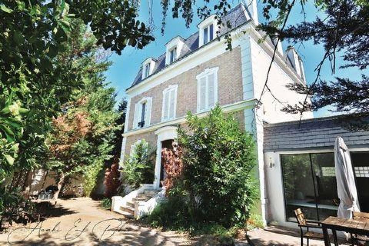 5 chambres Maison à Nanterre, France No. 31426