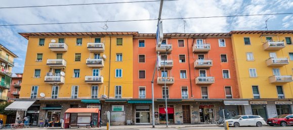 50m² Commercial property in Bologna, Italy No. 285635 16