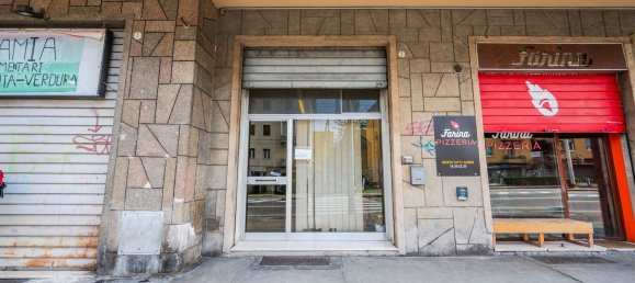 50m² Commercial property in Bologna, Italy No. 285635 12