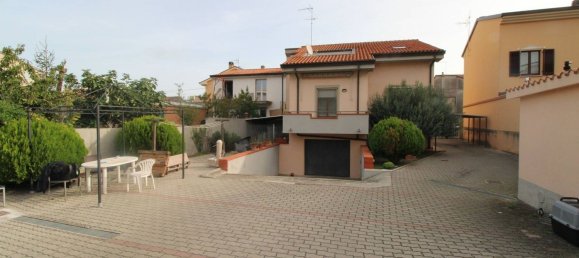 6 chambres Maison à Civitanova Marche, Italy No. 351492 2