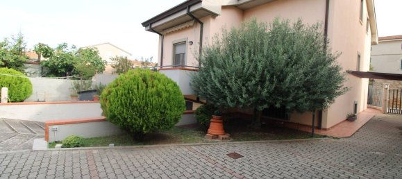 6 chambres Maison à Civitanova Marche, Italy No. 351492 9