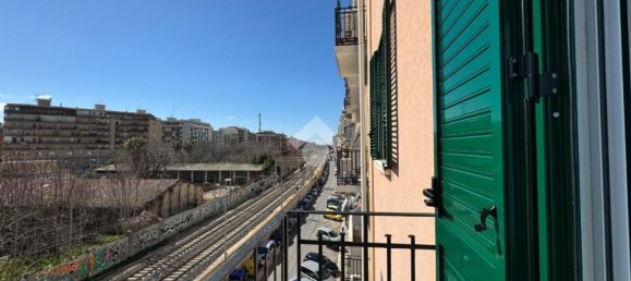 3غرفة شقة في Bari, Italy رقم 77777 14