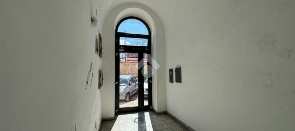 3غرفة شقة في Bari, Italy رقم 77777 4