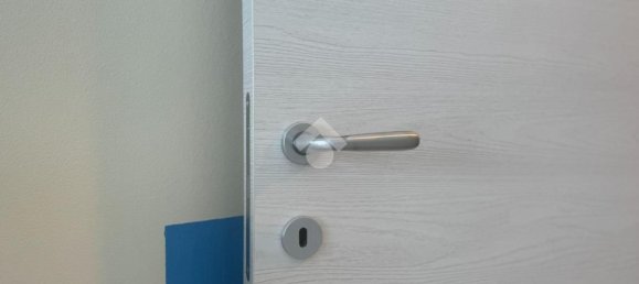 3غرفة شقة في Bari, Italy رقم 77777 12